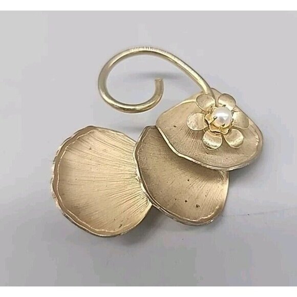 Vintage Spring Pansy Viola Flower Faux Pearl Gold tone Brooch - Picture 1 of 4